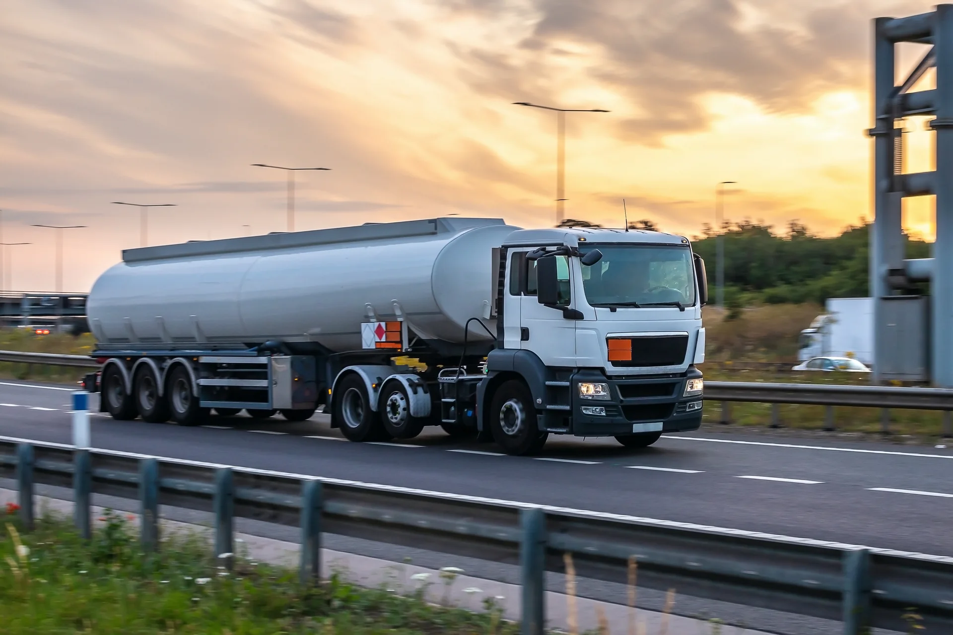 How to set realistic hours for an external transport manager How to set realistic hours for an external transport manager