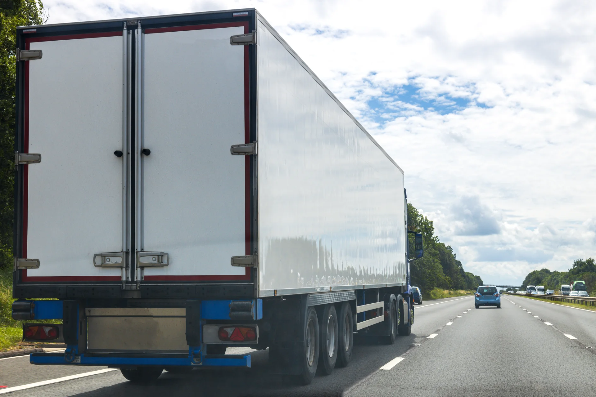 What does an HGV transport manager do?